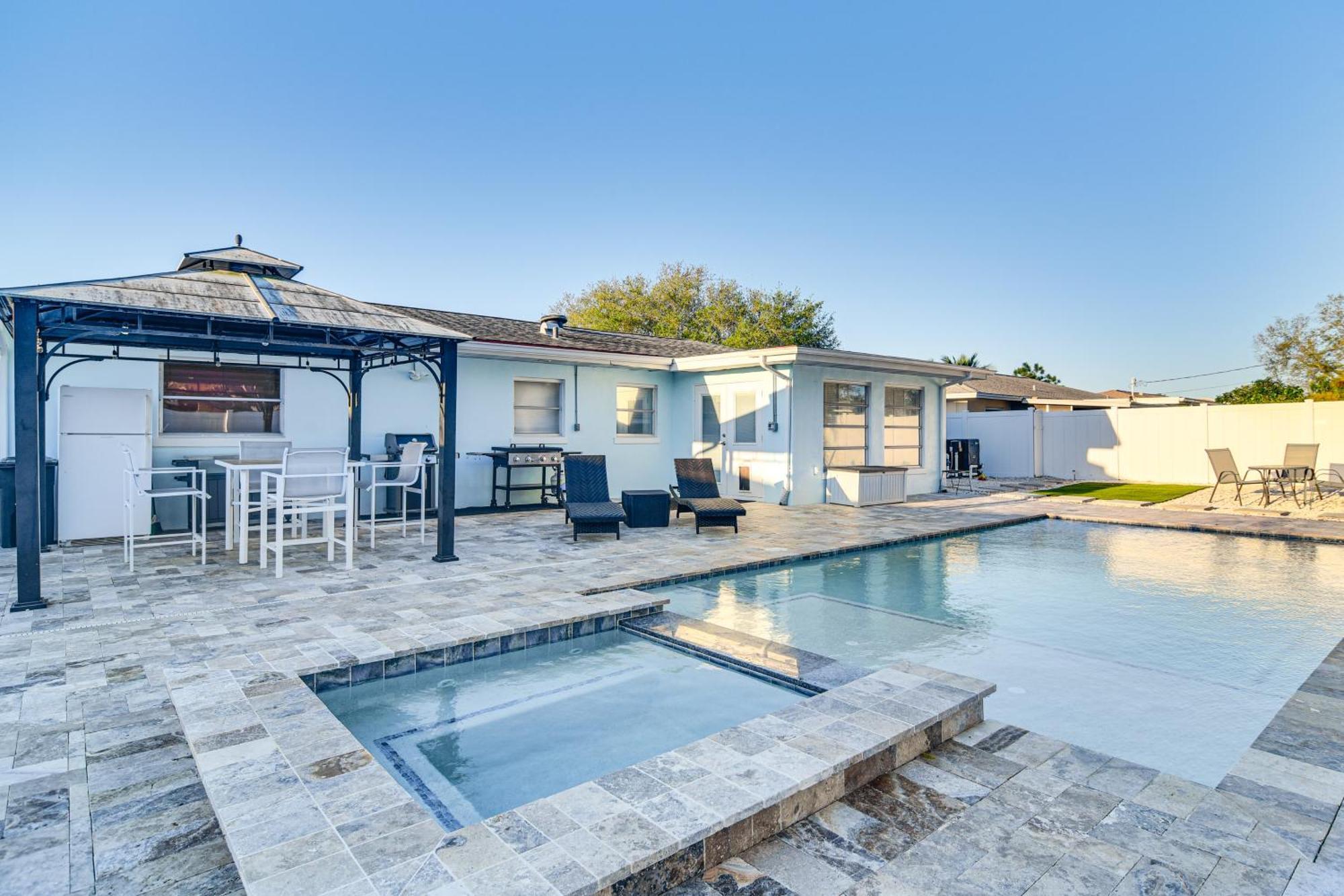 Breezy Seminole Vacation Rental With Hot Tub! Buitenkant foto